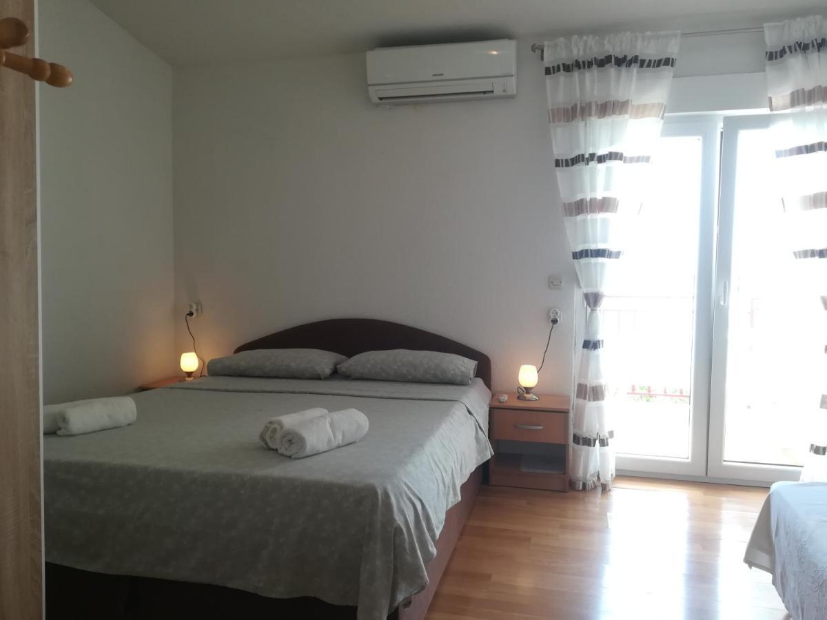Apartman Lidija Ciovo Трогир Екстериор снимка
