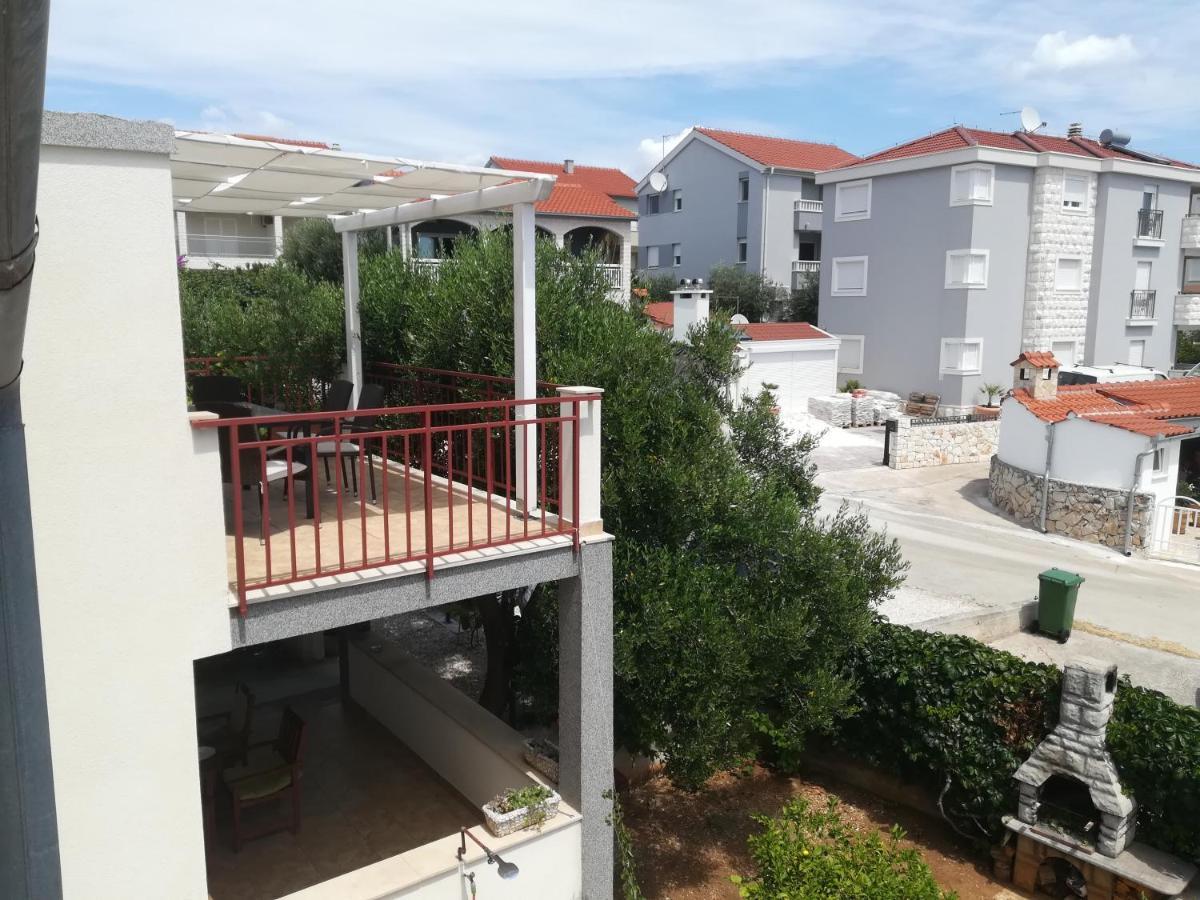 Apartman Lidija Ciovo Трогир Екстериор снимка