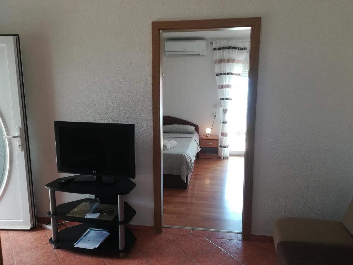 Apartman Lidija Ciovo Трогир Екстериор снимка